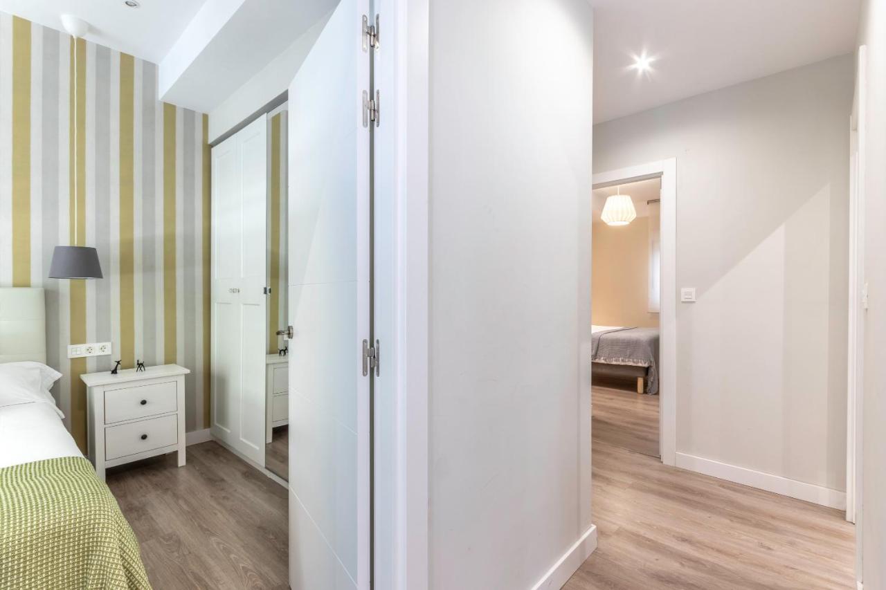 Apartamento Moderno Y Amplio En El Centro Bilbao Exterior foto