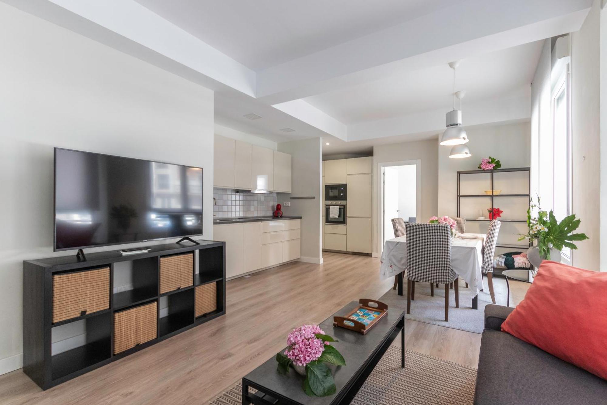 Apartamento Moderno Y Amplio En El Centro Bilbao Exterior foto